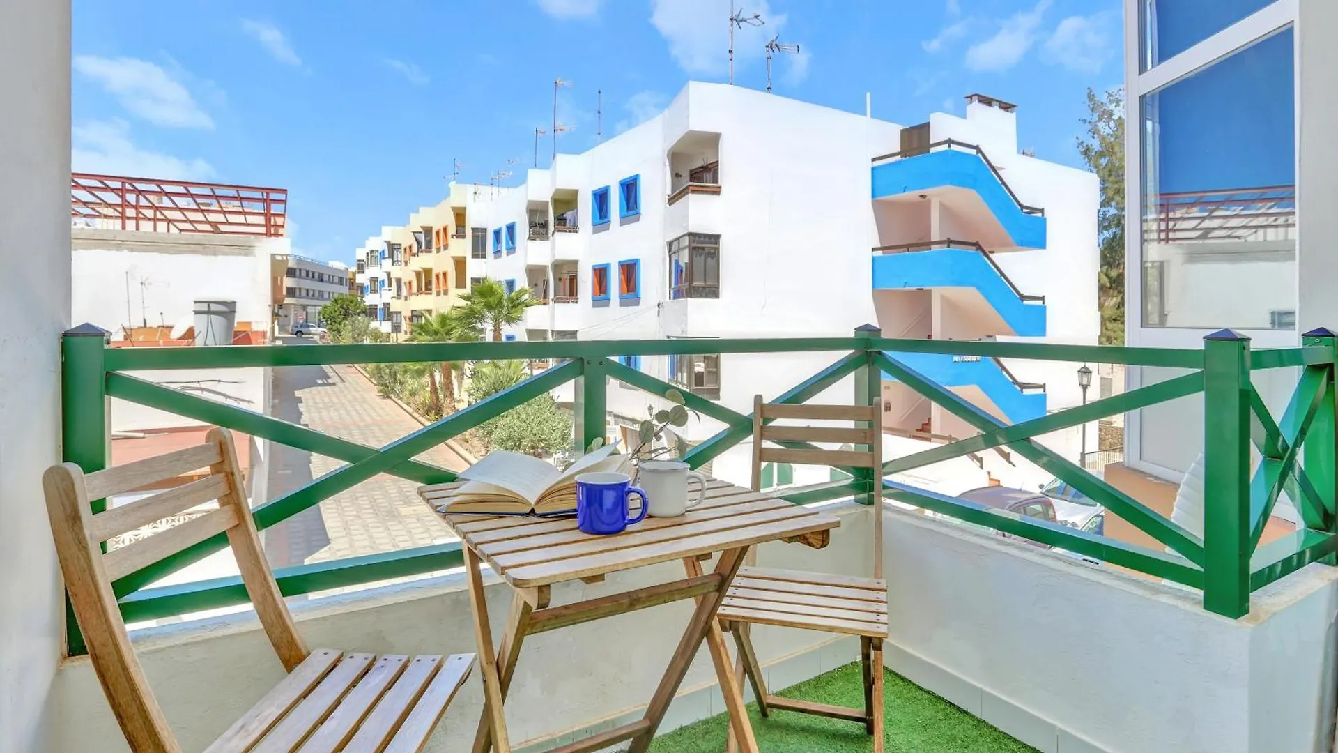 New! Ideal Flat For Groups To Work Or Surf Corralejo Apartment