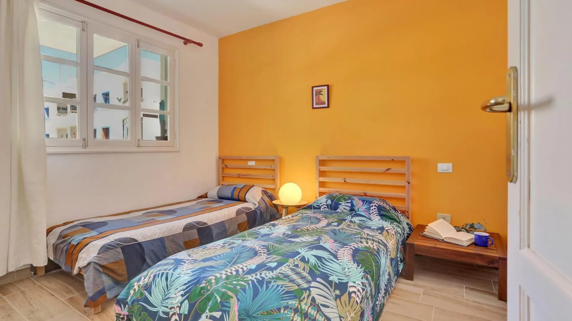 New! Ideal Flat For Groups To Work Or Surf Corralejo