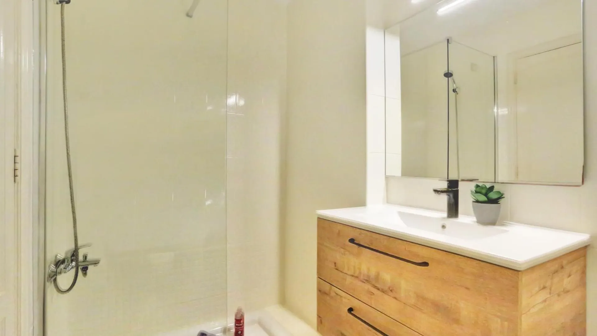 New! Ideal Flat For Groups To Work Or Surf كوراليهو شقة