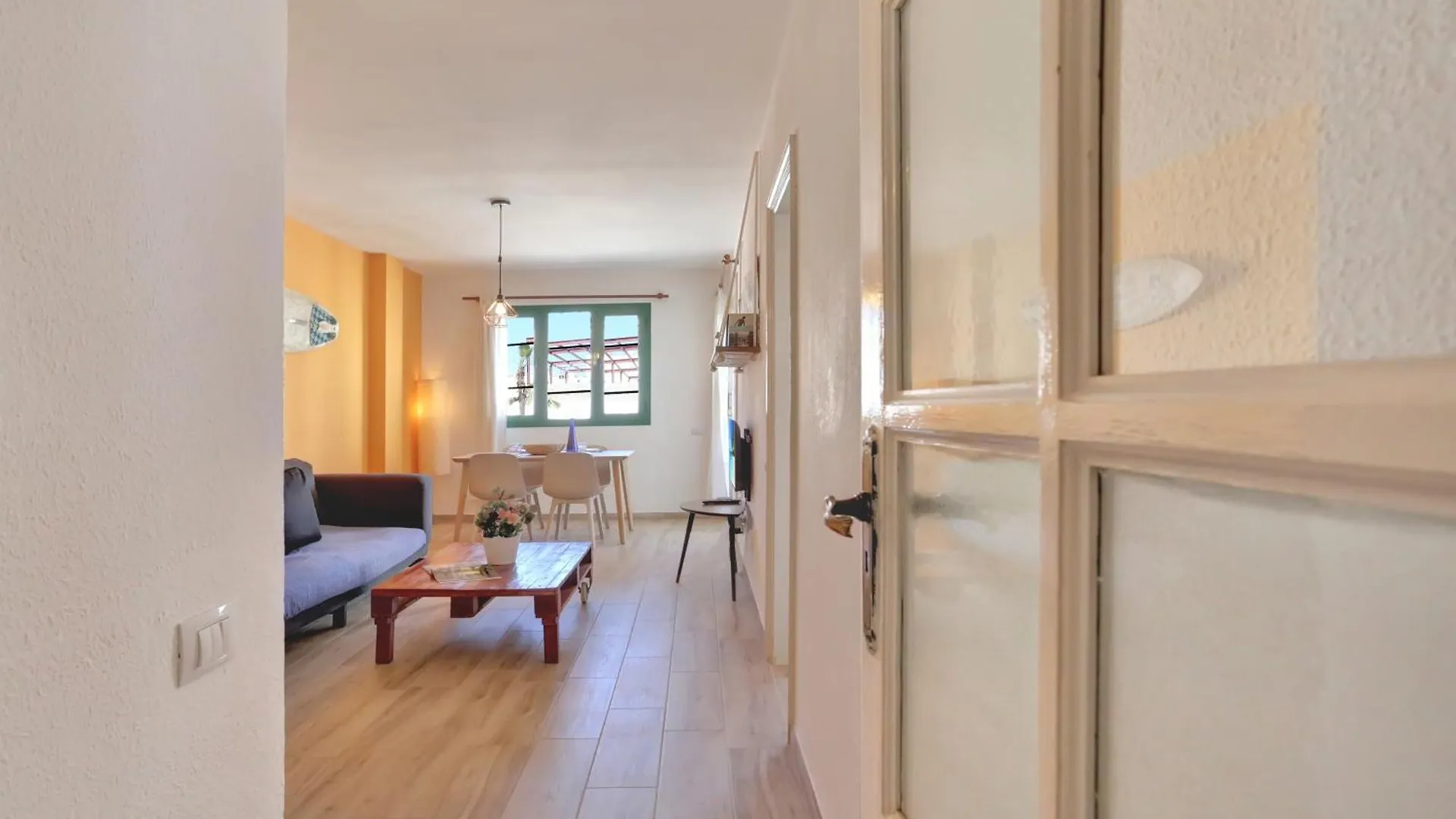 New! Ideal Flat For Groups To Work Or Surf Corralejo Apartment